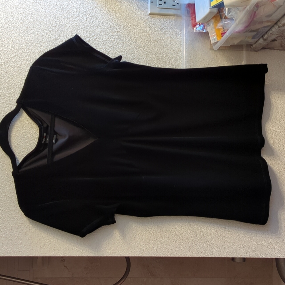Velvet stretch v neck cap sleeve XL